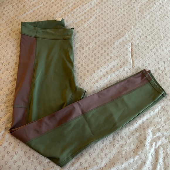 Two-Tone Women's Athletic Leggings XL - Picture 4 of 8